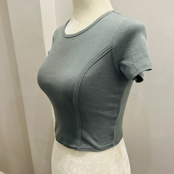 PacSun Pac Cares Women’s Crop Top Sage Size Small - Picture 2 of 4